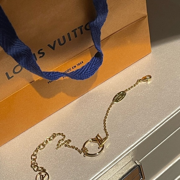Louis Vuitton eclipse bracelet - Picture 5 of 10